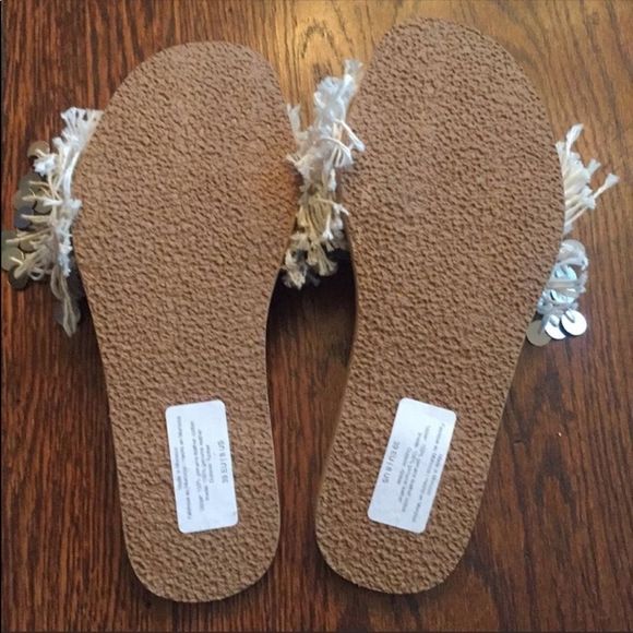 Anthropologie Fringe Sandals NIB  - Picture 6 of 8